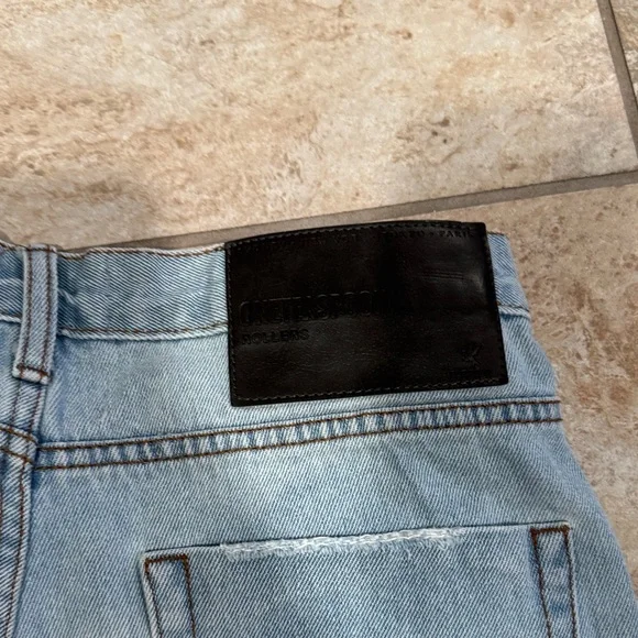 One Teaspoon Light Blue Frayed Jean Shorts Size 26 - Picture 5 of 6